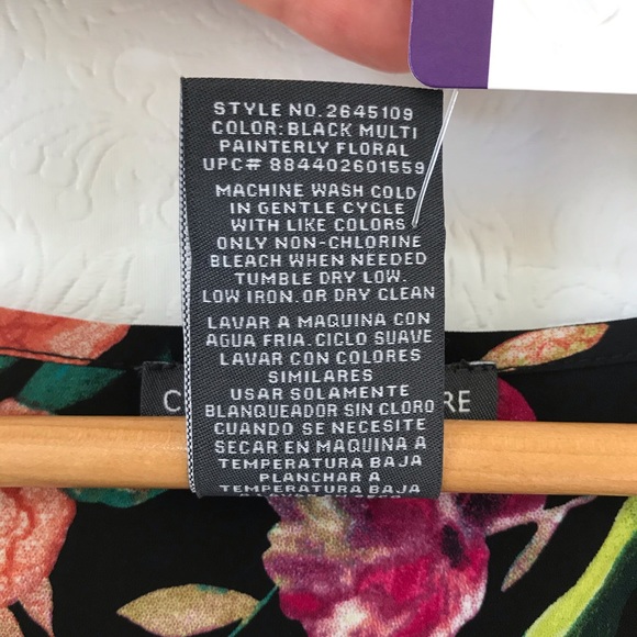 Chelsea & Theodore Black Painterly Floral Top - Picture 6 of 12